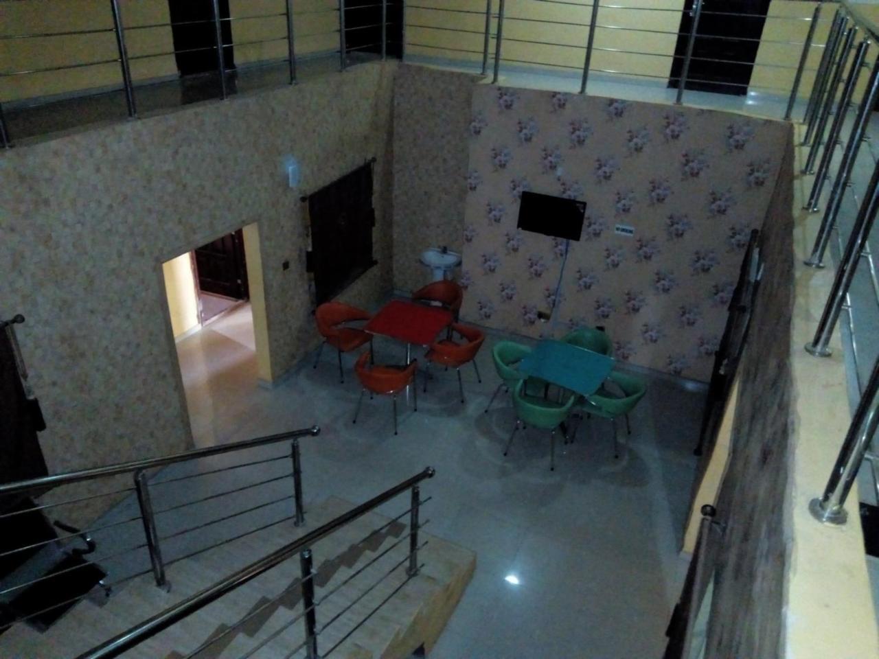 Gen-Preston Hotel And Suites Papalanto Exterior photo
